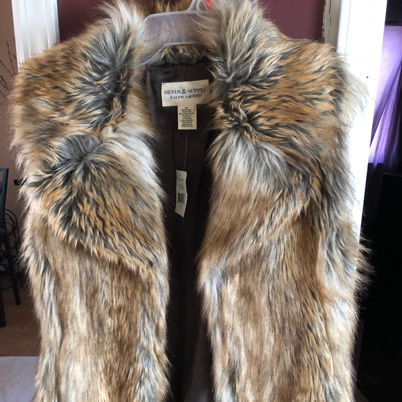 Faux Fur vest - Picture 1 of 1